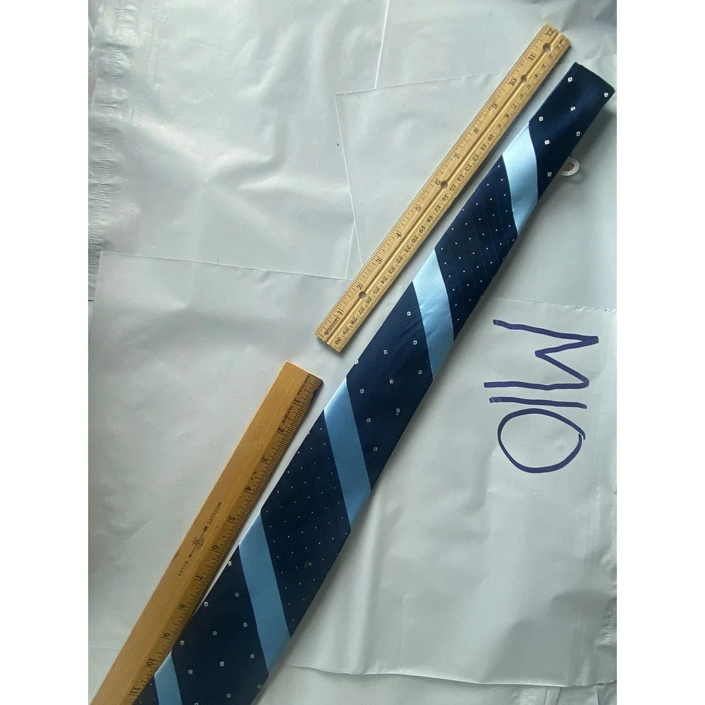 Mens Dark Blue Light Blue Diagonal‎ Stripe Pattern Silk Necktie